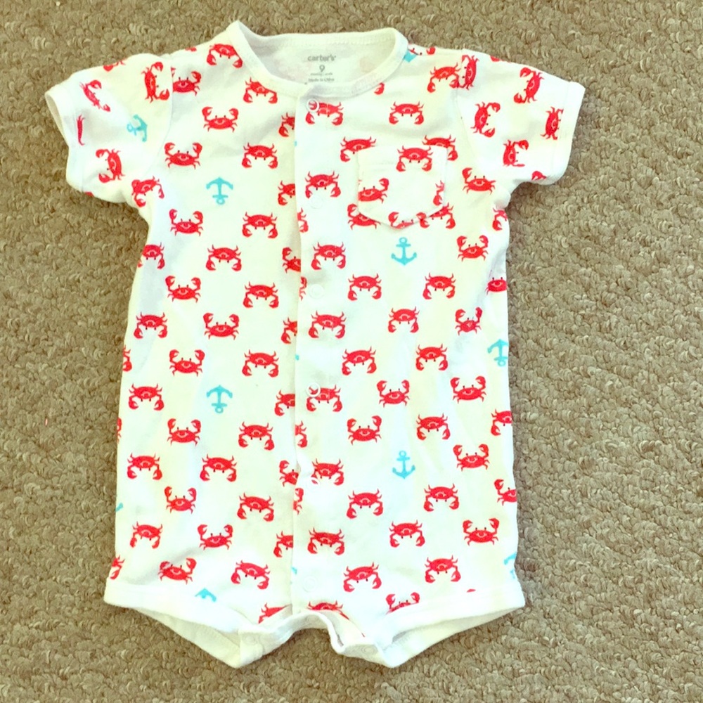 Carter’s 9 month cute crab one-piece outfit onesie